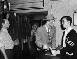Ben Cooper, Farley Granger, and Ralph Riggs in Side Street (1950)