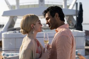 Julia Garner and Saamer Usmani in Inventing Anna: The Devil Wore Anna (2022)