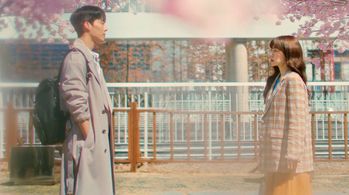 Lim Soo-jung and Jang Ki-Yong in Search: WWW (2019)