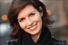 Actress Cadden Jones