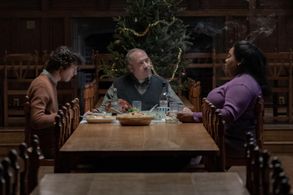 Paul Giamatti, Dominic Sessa, and Da'Vine Joy Randolph in The Holdovers (2023)