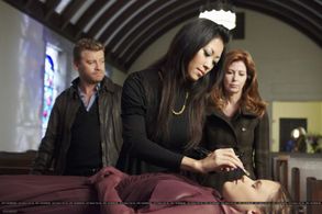 Dana Delany, Nic Bishop, Devon Diep, and Mary Fegreus in Body of Proof (2011)