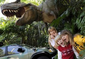 Terri Irwin, Bindi Irwin, and Robert Clarence Irwin in Free Willy: Escape from Pirate's Cove (2010)