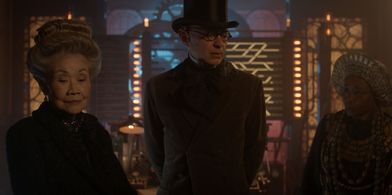 Pik Sen Lim and Angela Wynter in Vampire Academy (2022)