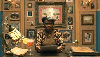 Zezé Motta in Condomínio Jaqueline (2016)