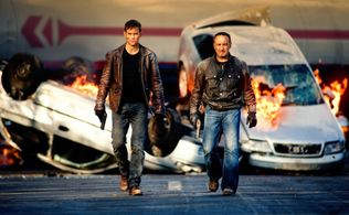 Erdogan Atalay and Vinzenz Kiefer in Alarm für Cobra 11 - Die Autobahnpolizei (1996)