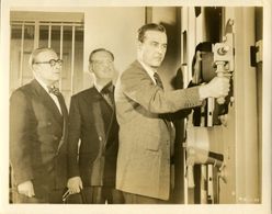 Ray Milland, Charles Lloyd Pack, and Cyril Raymond in The Safecracker (1958)