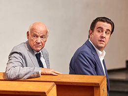 Dietrich Hollinderbäumer and Bastian Pastewka in Pastewka (2005)