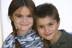 Stone Eisenmann with sister HannaH Eisenmann