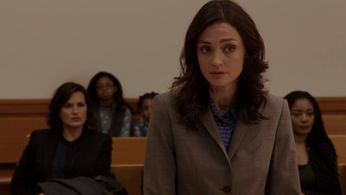 Mariska Hargitay and Kelly Briter in Law & Order: Special Victims Unit (1999)