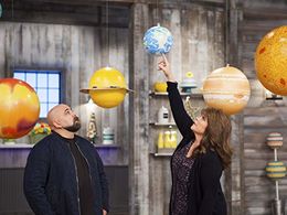 Valerie Bertinelli and Duff Goldman in Kids Baking Championship (2015)