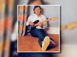 David Gilmour in Whatever Happened to Pink Floyd? The Strange Case of Waters and Gilmour (2011)