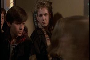 Edward Furlong and Jared Rushton in Pet Sematary II (1992)