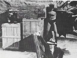 John Doucette, Johnny Duncan, and Robert Lowery in Batman and Robin (1949)