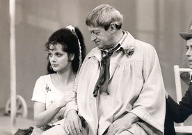 Tatjana Medvecká and Martin Ruzek in Milenci z kiosku (1976)