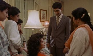 Charu Bala Chokshi, Souad Faress, Nisha Kapur, Persis Maravala, Gordon Warnecke, and Rita Wolf in My Beautiful Laundrett