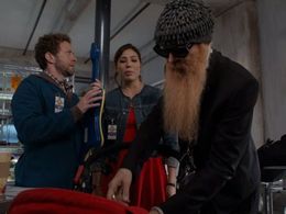 Michaela Conlin, Billy Gibbons, and T.J. Thyne in Bones (2005)