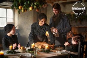 Remmie Milner, Vinette Robinson, Joe Alwyn and Lenny Rush in A Christmas Carol (2019)