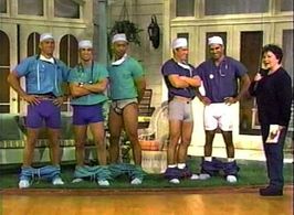 Roseanne Barr, Mario Cunha, Patrick Faucette, Traig Trumbo, Wes Ruffin, and Mathias Schar in The Roseanne Show (1997)