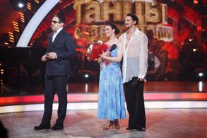 Aleksandra Ursulyak and Garik Martirosyan in Dancing with the Stars (2006)