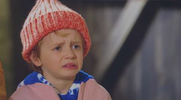 Christmas on Mistletoe Farm - Buster