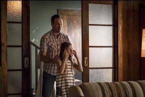 Islie Hirvonen with Chris Klein in The Flash Season 5 Episode 7 “Oh Come All Ye Thankful”