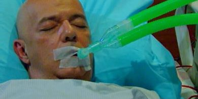 Michael De Mesa in Sinungaling mong puso (2016)