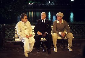 Aleksandr Adabashyan, Oleg Basilashvili, and Vladislav Galkin in Master i Margarita (2005)