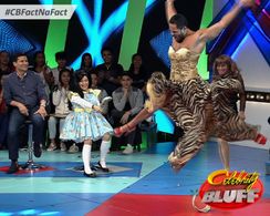 Edu Manzano, Gladys Guevarra, Boobay, Jay Arcilla, Prince Clemente, and Sinon Loresca in Celebrity Bluff (2012)