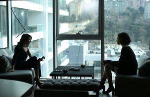 Rojda Demirer and Melisa Pamuk in Crash (2018)