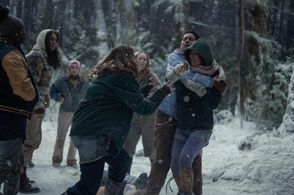 Alexa Barajas, Sophie Nelisse, Jasmin Savoy Brown in Yellowjackets