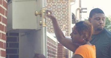 A set picture from Single & Selfish