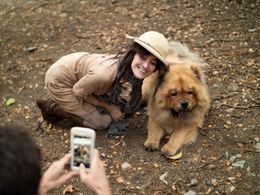 Behind the scenes in a wig on the 