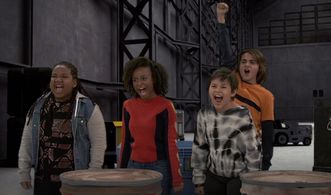 Luca Luhan in Henry Danger S5 Ep39