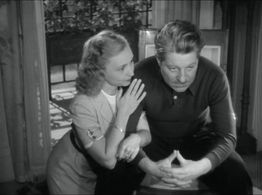 Jean Gabin and Madeleine Renaud in Remorques (1941)