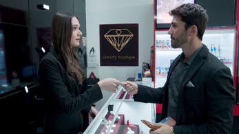 Rubén Sanz and Nuria Vega in El Dragón: Return of a Warrior (2019)