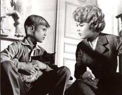 Sandra Dee and Dennis Kohler in Portrait in Black (1960)