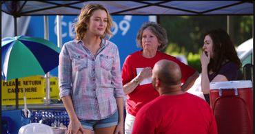 Colton Dunn and Sarah Dumont in Superstore (2015)