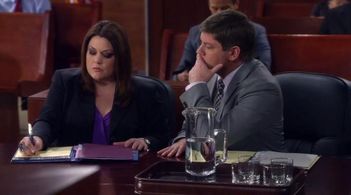 Brooke Elliott and Lex Medlin in Drop Dead Diva (2009)