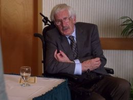 Thomas Orr-Loney in Psych (2006)