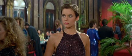 Carey Lowell in Licence to Kill (1989)