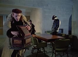 Valentin Gaft, Mikhail Svetin, and Emmanuil Vitorgan in Magicians (1982)