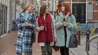 Barbara Sloesen, Liza Sips, and Jamie Grant in Something About Love (2021)