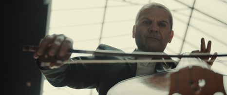 Dimitar Banenkin in Breathe (2020)