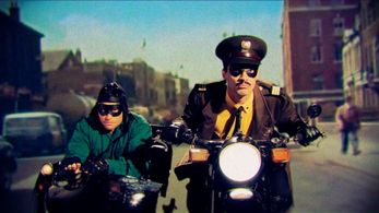 Gonçalo Waddington and David Chan Cordeiro in The Portuguese Falcon (2015)