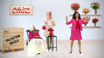 Olivia Lux, Denali, and Elliott with 2 Ts in RuPaul's Drag Race (2009)