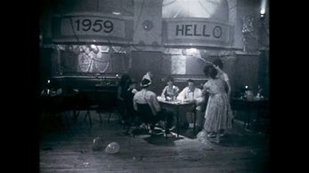 Suzy Aitchison, Nikki Brooks, Mark Powley, Catherine Roman, Julian Ronnie, and Colin Heywood in Bloody New Year (1987)