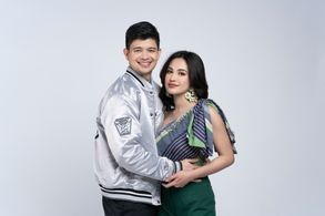 Rayver Cruz and Julie Anne San Jose in The Cheating Game (2023)