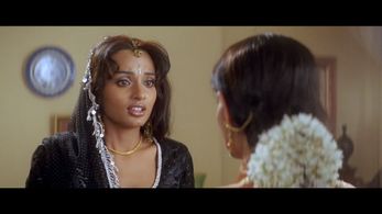 Rajeshwari Sachdev and Reshmi Ghosh in Bazaar E Husn (2014)