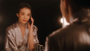 Hana Wu in Pineapple